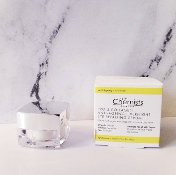 Our Pro-5 Collagen Anti-Ageing Overnight Eye Repairing Serum aims to nourish and enrich your eye area. Containing a blend of Beautifeye and Aquaxyl, we aim to smooth and soften your skin as you sleep! ⭐ 
📸henrikavd
#eyeproducts #skinchemists #skincaretips #beautybrand
