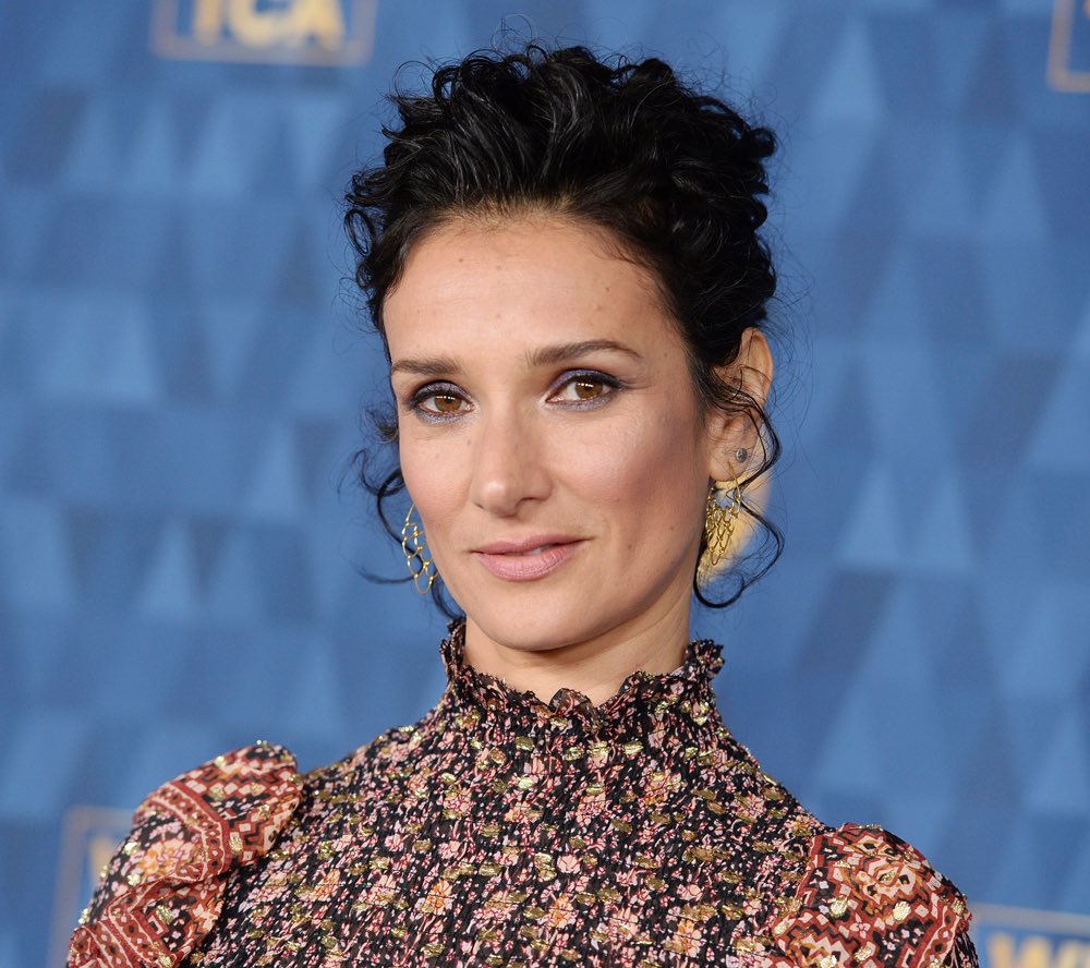 shotimes_off's tweet photo. #INFO #ObiWanKenobi L’actrice Indira Varma (#GameOfThrones #ForLifeabc) rejoint le casting de la série de Disney+ pour un rôle encore inconnu. https://t.co/b1MnqEjQyg
