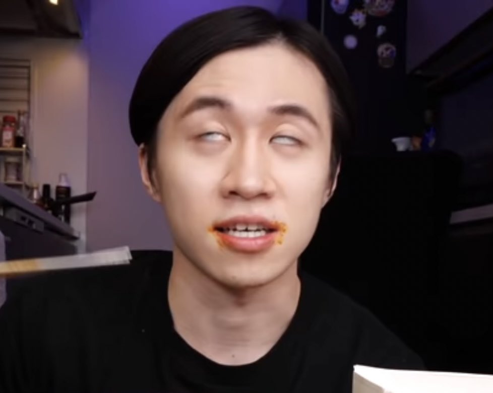 最近ホラー映画見るのにハマってるのですが既視感がありす