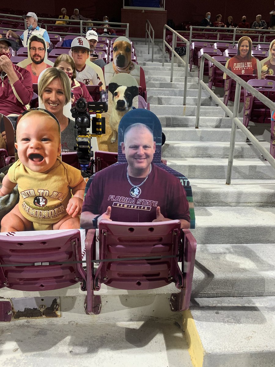 BCPSStein's tweet photo. There’s nothing better than an @FSUBaseball game with Dad! 💙1️⃣9️⃣⚾️👼🏻❤️💛 #legendsneverdie #gonoles #daddysgirl https://t.co/AH5pD7Z2en