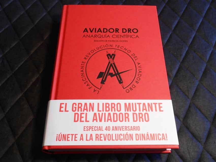 La_Felguera's tweet photo. Amamos el punk y la anarquía científica🖤
UNDERGROUND BABILONIA. El sorprendente viaje de Philly y Claude de Ivar Muñoz-Rojas y AVIADOR DRO. ANARQUÍA CIENTÍFICA. LA FASCINANTE REVOLUCIÓN TECNO DEL AVIADOR DRO (VV. AA.) 
@IvarMRO @AVIADORDRO @PatriciaGodes
https://t.co/UoT5c717sC https://t.co/AjzShaksNF