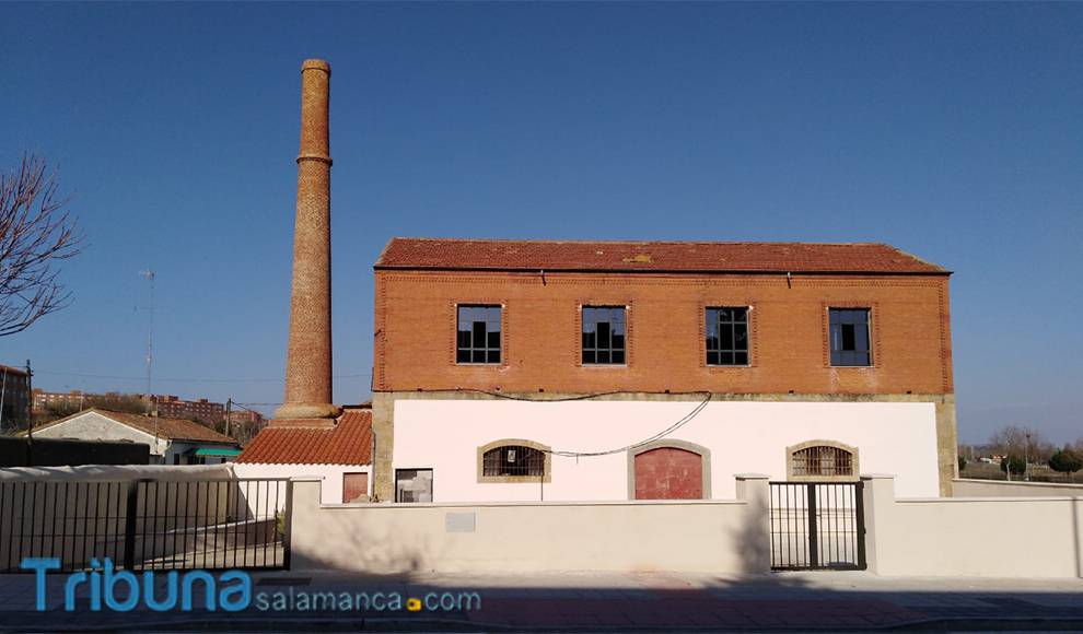 📍 EL REPORTAJE | La histórica fábrica de colas de Salamanca completa su viaje del olvido a una nueva vida bit.ly/2NOfKZO