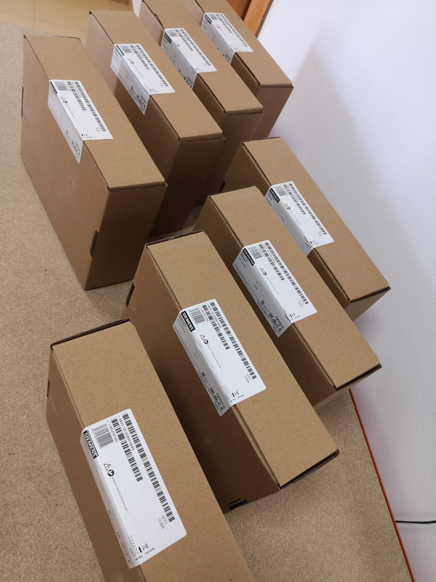 ReleProPLC's tweet image. Pantallas HMI de @siemens_ind se integran en tu sistema Tia Portal facilísimo relepro.com/inicio/961/sie…