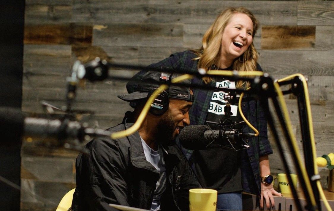 ArtOfPodcast's tweet photo. #Article | Should I start a podcast studio in my coworking space? #Podcast #Podcasting #ArtOfPodcast https://t.co/3KEoRe5eOU https://t.co/XBFfmAFrA7