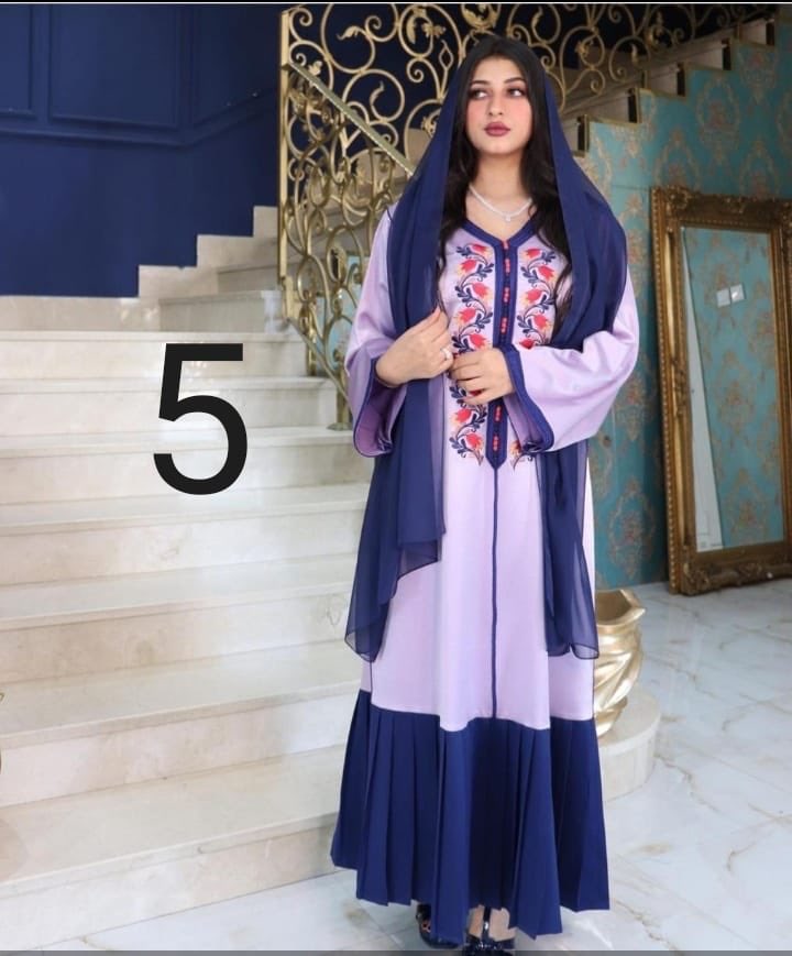 كوليكشن جديد الي تبا تتواصل معاي مع شيله تجي هاللبسه 
اللبسه تركبيها عند الخياط فقط 
ب١٤ ريال عماني 
الكمية محدودة تواصلو معاي 91711611