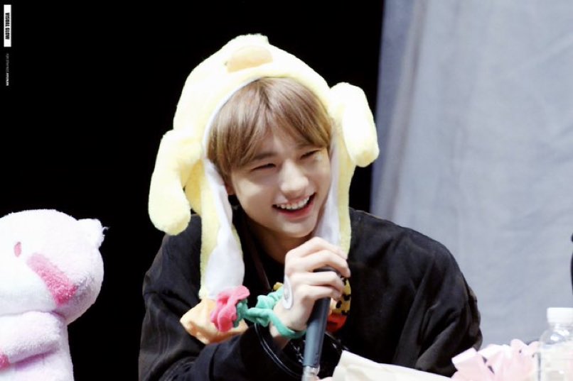 #현진 <a href="/Stray_Kids/">Stray Kids</a>