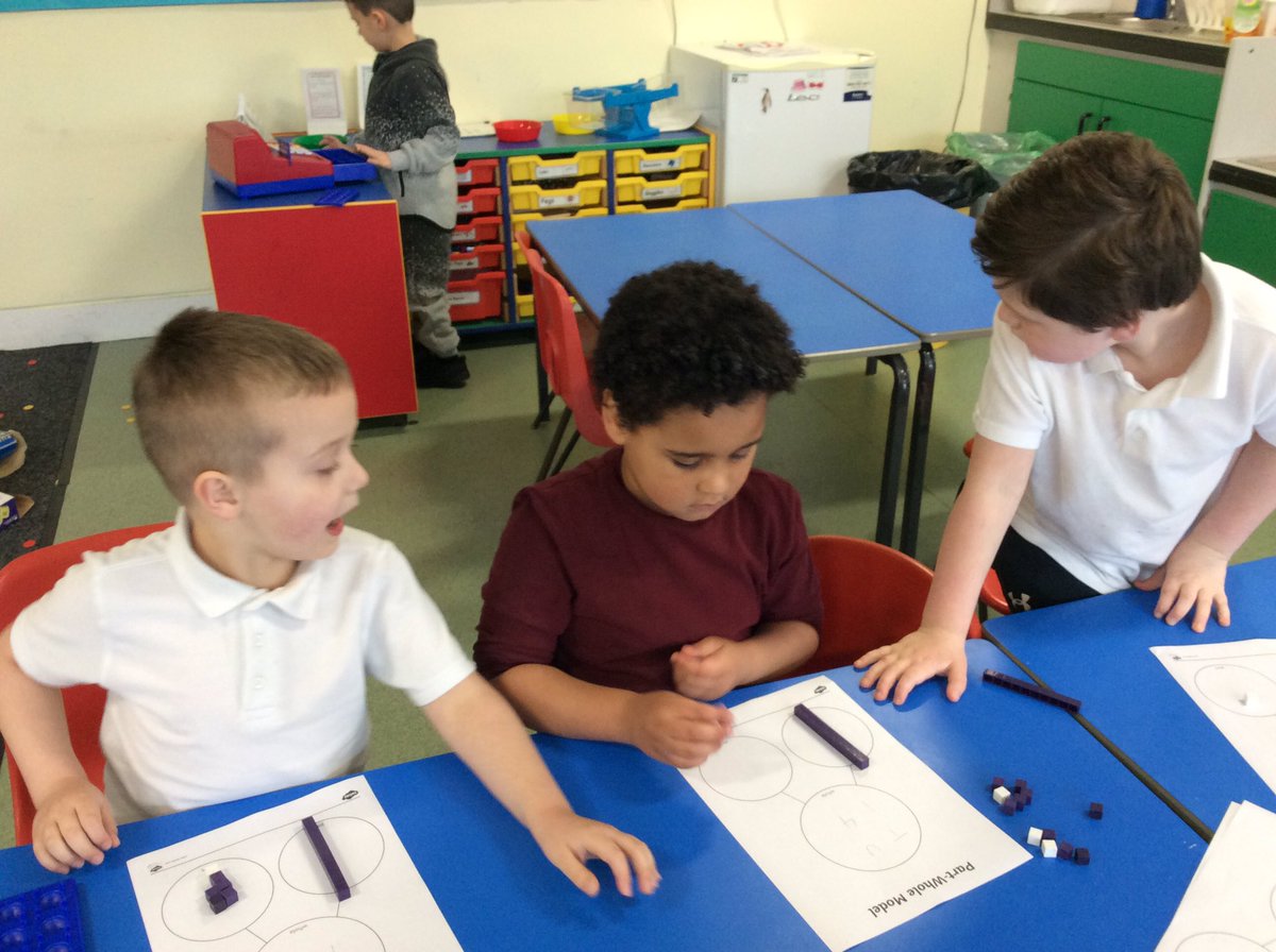 StDavidsCiWPrm's tweet photo. Year 1 have had a fun morning partitioning two and three digit numbers. #stdavidsciwyr1 #stdavidsMaths https://t.co/9OsSoCc64s