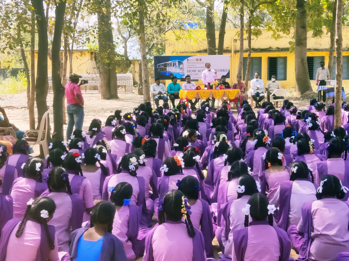 ncsmgoi's tweet photo. Today inauguration program of the Mobile Science Exhibition on How Science Works? organized by @RscTirupati unit of @ncsmgoi @MinOfCultureGoI
#Mobilescience #scienceworks #ScienceExhibition https://t.co/LCrkm4dG2o