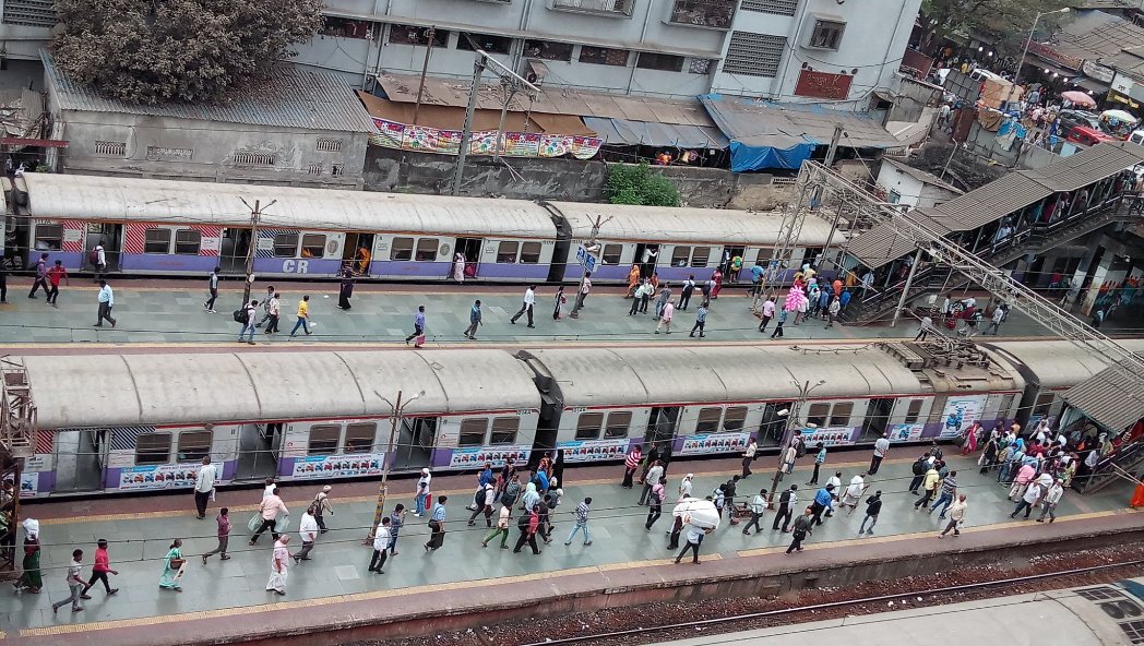 mumbaimatterz's tweet photo. Commuters at #Mumbai Masjid station @Central_Railway suffer the Summer &amp; Rains each year in the open as part of platform is without a Roof @drmmumbaicr @RailwaySeva @PiyushGoyal Excuse given is platform dimensions unsuitable. Is it total lack of intent or incompetency?

@rajtoday https://t.co/r5sSOo1YFu