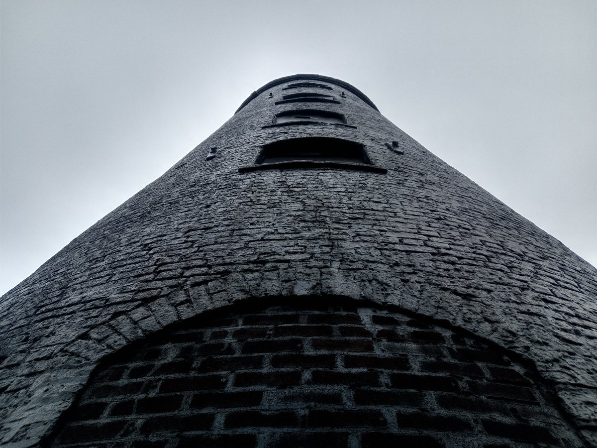 Black Mill, #Beverley 

#Westwood #SecretYorkshire #Yorkshire #EastYorkshire #windmill #blackandwhite