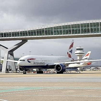 Airline Helpdesk tweet media