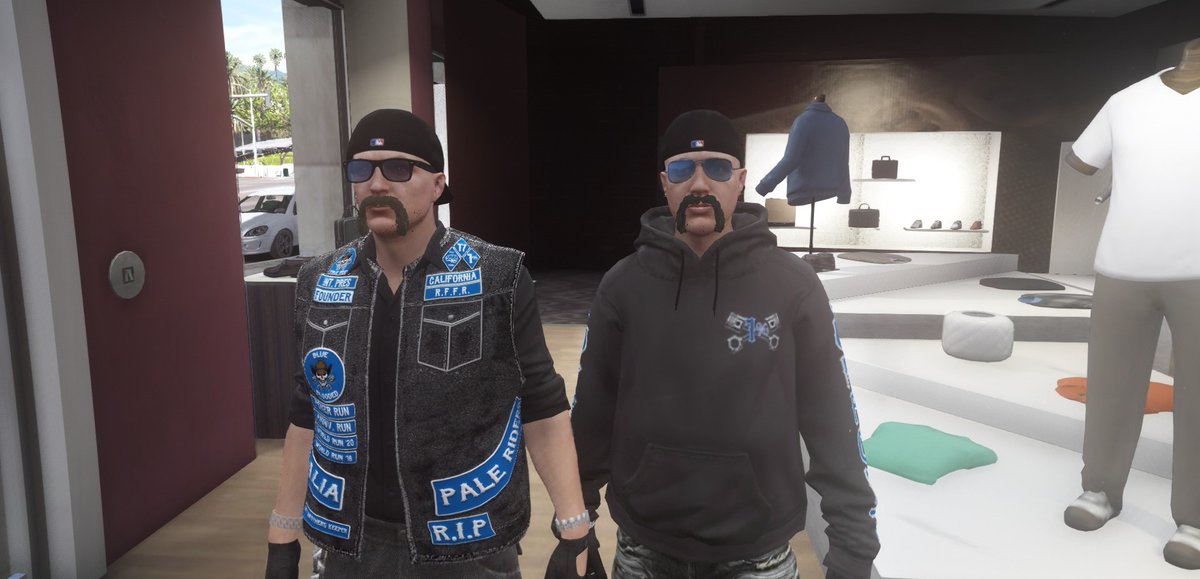 HHellfis's tweet photo. Illegitimate children and long rides on edibles are what its all about #GTAV #GTARP #FiveM #Outlaw #Motorcycleclub #GTABiker #SupportSmallStreamers #twitchaffiliate #twitchstreamer #JimmyWilson #PRMC #PaleRidersMC #InspirationRP https://t.co/ZKmJPt9qpP