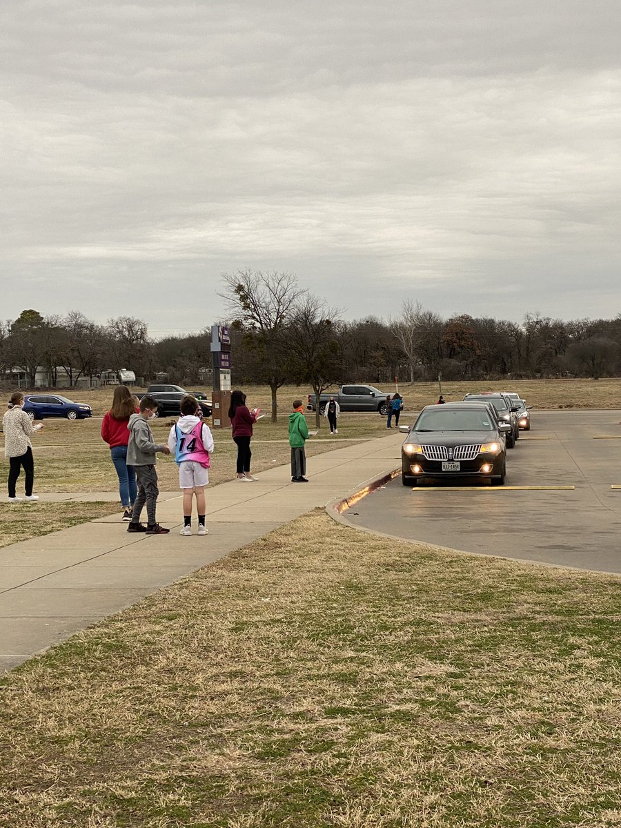 StuCoAMS tweet media