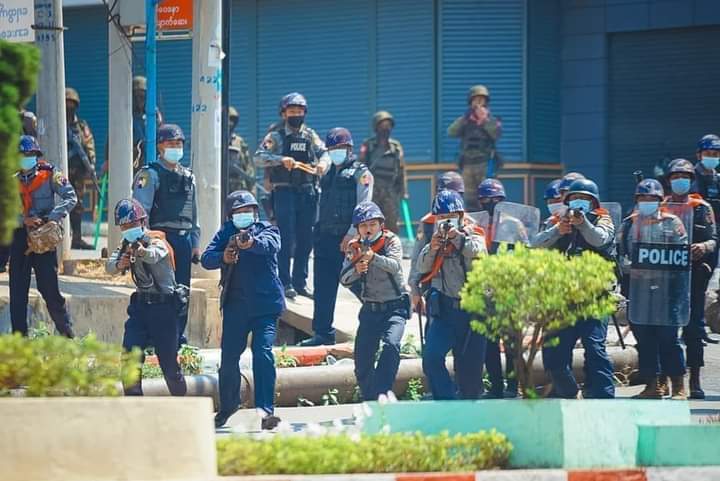 Police in Myanmar
#WhatsHappeningInMyanmar
