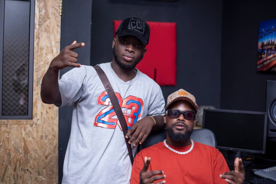Omarekowburner's tweet photo. Big thanks to @mastergarzy for putting me on this Cypher. Y'all follow @bigbarsgh for more updates

#BigBarsCypher 
#MostWanted 
#2MGMUSIC https://t.co/AwcRRR2pAh