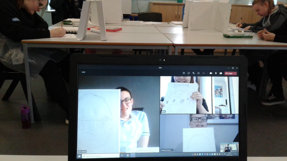 St Anne's tweet media