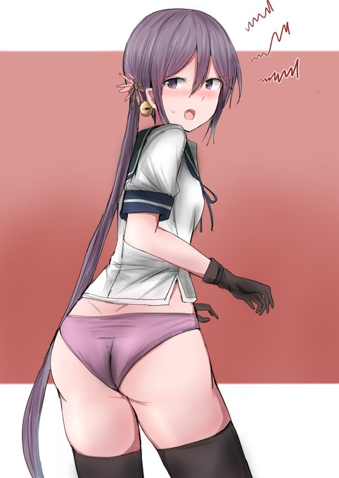 曙ちゃんのお尻…! 