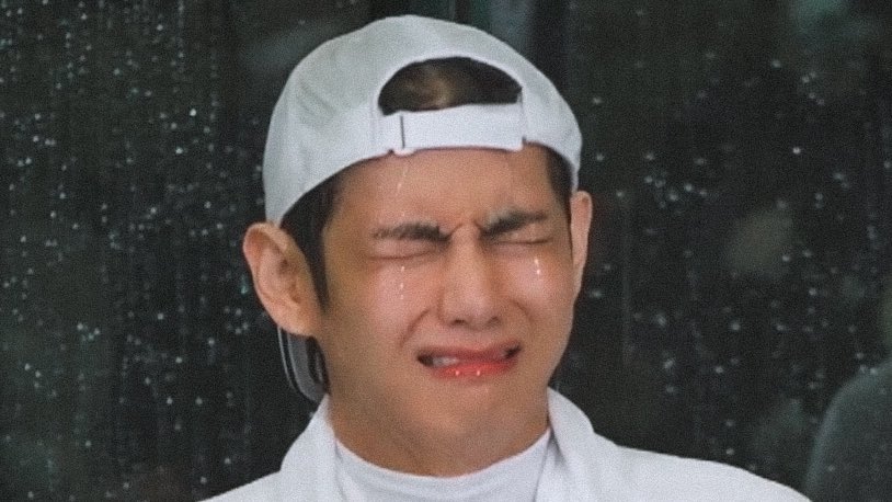 taeteland's tweet photo. protect tete at all costs https://t.co/T62dQY1qoH