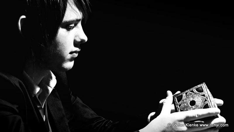 LeeMaliaUpdate's tweet photo. Lee (and the rest of BMTH) on set of Alligator Blood music video
Photographer: Stefan Klenke
Source: You Know page on Facebook
Published date: 01.11.2011

#BringMetheHorizon #LeeMalia https://t.co/f7xumSSAdV