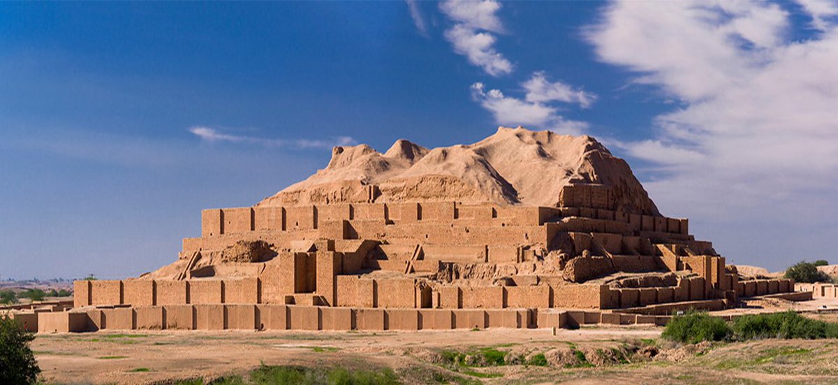 1/2 UNESCO World Heritage site,  #ChoghaZanbil ziggurat,  #Khuzestan province- #Iran. It was built around 3250 years ago by pre-Iranic  #Elamite civilization to honor the great god  #Inshushinak.