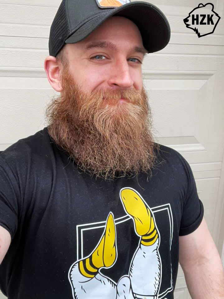 HARTZAK1's tweet photo. Thank you very much Matthew from US wearing our HARTZAK T-Shirt "SPANK ME MASTER” design.
Awesome photo! Big hugs! 🐻 ❤️
ONLINE https://t.co/xCAE5Hmrhq
IG: hartzak
🌍 Worldwide Shipping!
#hartzak #bears  #spankmemaster #fetish #gayfestish #fetishbear #masterbear  #cub #daddybear https://t.co/IVpKzJeWO8