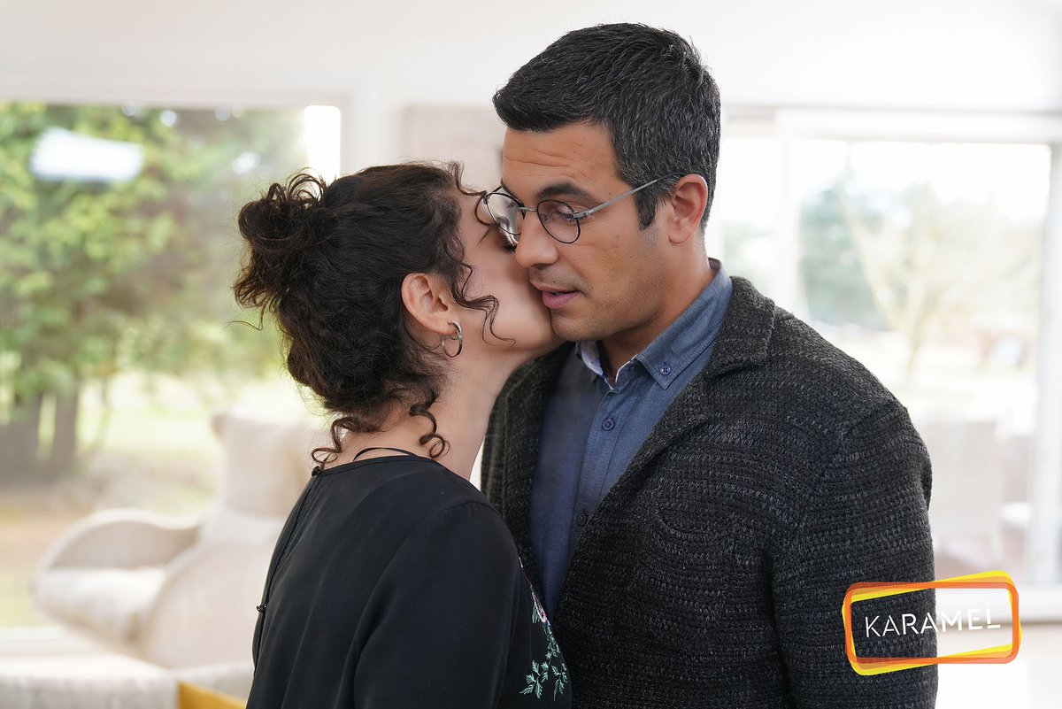 yeminkanal7's tweet photo. 🌸😎 #yemin yeni bölümleriyle her cumartesi-pazar 19:00'da @kanal7'de! ❤ #karamelyapım #kemal #narin https://t.co/O3oXFpRMXL