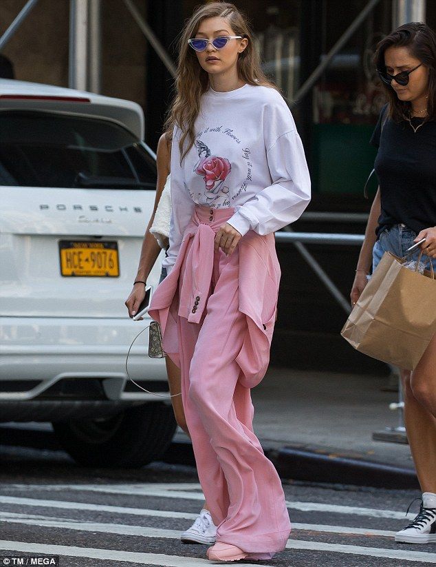 gigisouvenir's tweet image. 