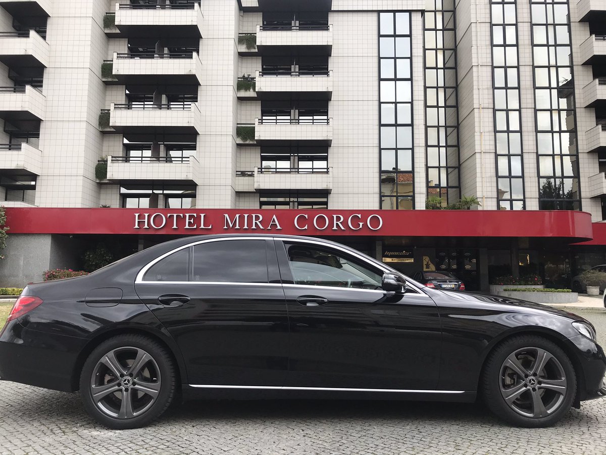 ConfortAutos's tweet photo. Confort Autos Galicia, seguimos viajando !!
Hoy estamos en #Portugal.
Y tú, necesitas viajar ?
Escríbenos a contacto@taxicoruna.es y comentanos cómo podemos ayudarte.
#vtc #remises #conductorprivado #aeropuerto #coruna #lugo #ferrol #santiagodecompostela #vigo https://t.co/x40Kue4vtO