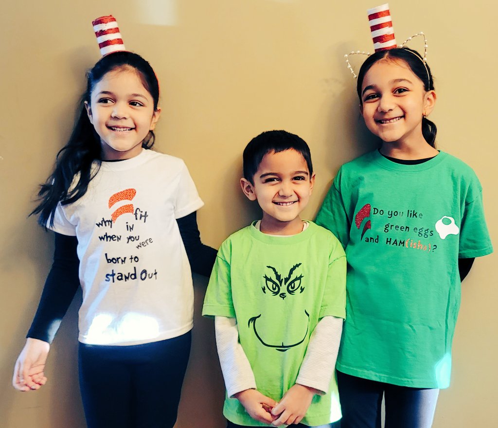 HBD Dr. Seuss 🎂 @meadowdrpta @meadowdrmineola #MeadowDrReads  #MineolaProud <a href="/MrsAndreuzzi/">MrsAndreuzzi</a> @Mrs_Fiocco @Ms_Amendoeira
