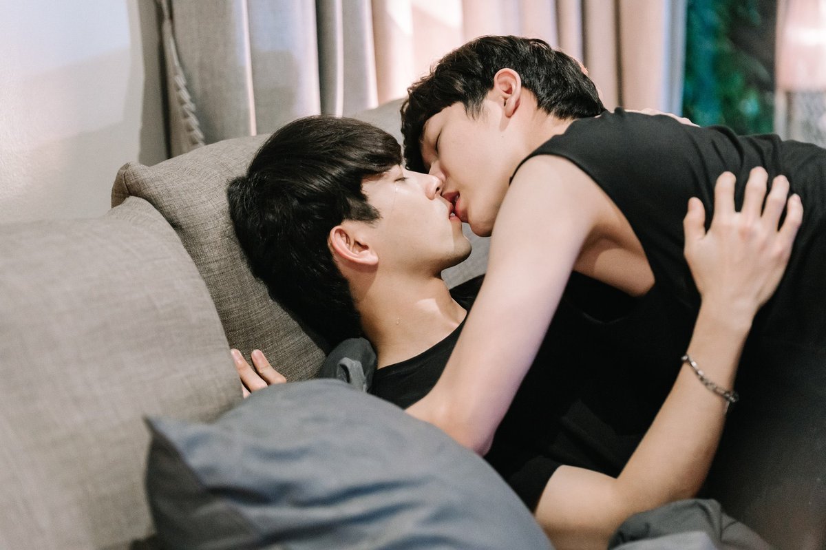 Лакорн вместе со мной следующая. Корн и нок дорама. Макс и тул вместе со мной дорама. Вместе со мной дорама ива. Дорама фам и брайт.