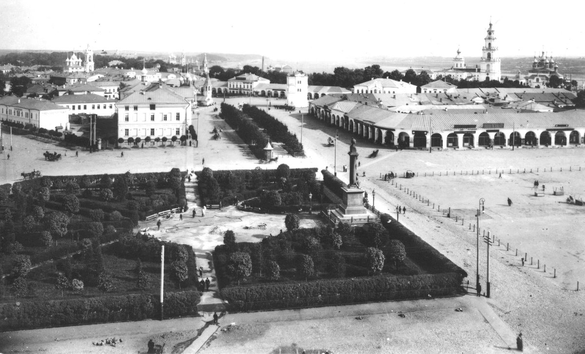 сусанинская площадь в костроме 18 век. кострома старинные здания. кострома костромской кремль. первый костромской кремль. кострома исторический город.