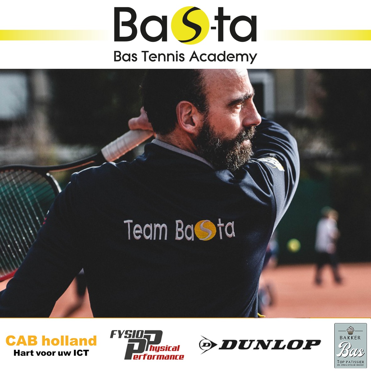 Multitasker gezocht! 🎾

Kan jij als tennistrainer wél meerdere ballen hoog houden en ben je op zoek naar een nieuwe uitdaging waar je dit mag doen? Solliciteer dan nu om trainer te worden bij Bas Tennis Academy!