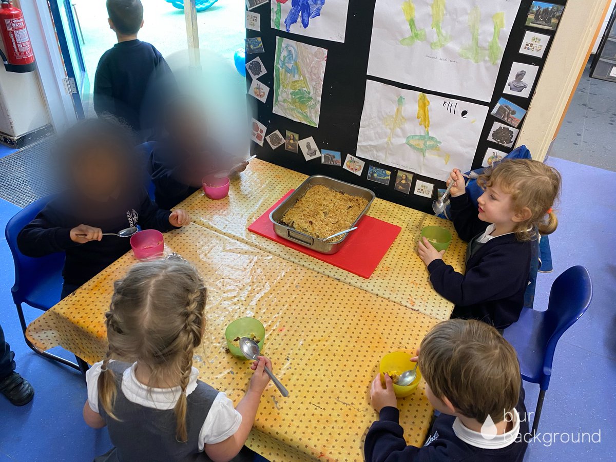 Heber_FS's tweet photo. For World Book Day we loved listening to “The Gruffalo”. The Nursery have been busy making delicious Gruffalo crumble! With Gruffalo eyes and Gruffalo nails and Gruffalo bones and Gruffalo prickles. He was surprisingly very tasty! #JuliaDonaldson #WorldBookDay  #welovetocook https://t.co/nMoEQPaI1G