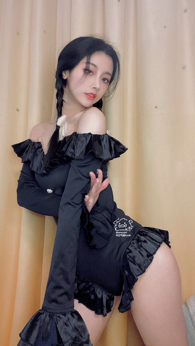 Twitterのコスプレ画像31