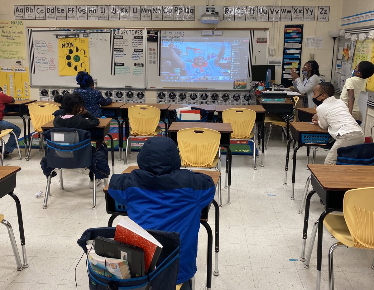 MsEason14's tweet photo. 2nd Grade is LOVING the read aloud with the best AP ever! So fun, @DoctorOrderEdD ! #SLLES #WeSoarTogetherSLLES https://t.co/X6ocxI3eEy