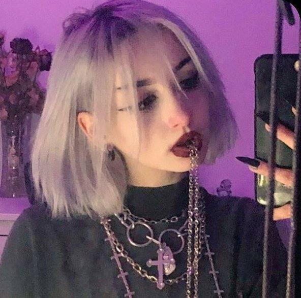 tae_siya's tweet photo. EGIRL makeuplooks 💋 https://t.co/RTBGAD4jtR