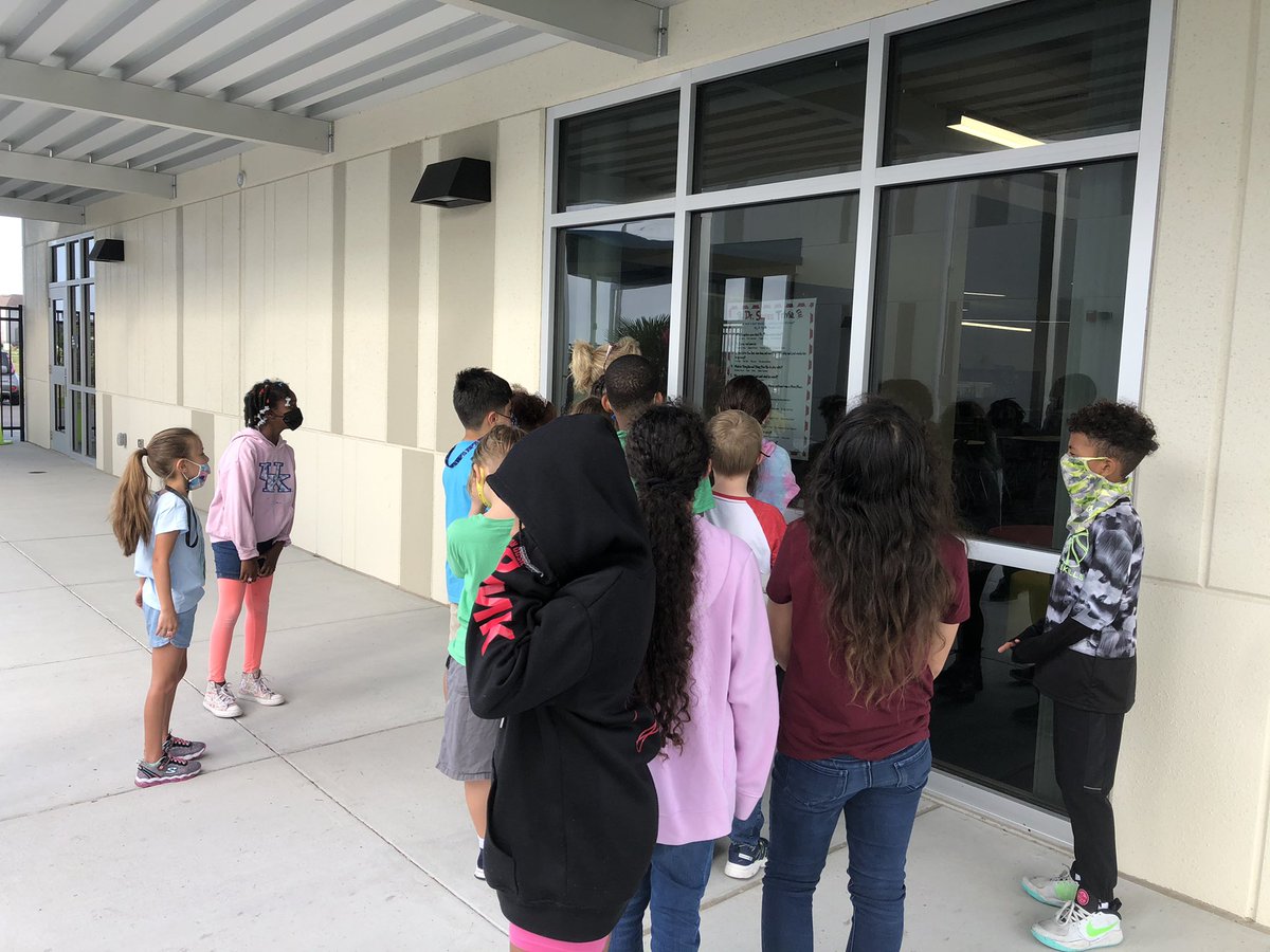 LibraryTera's tweet image. Read Across Belmont courtyard story walk fun! @BelmontElement2 @hubofschool