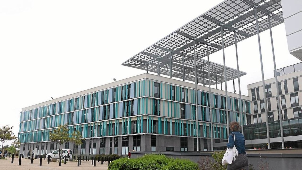 EurekamSAS's tweet photo. La CLINIQUE MUTUALISTE DE L ESTUAIRE HGO - GROUPE VYV rejoint la communauté des utilisateurs de notre IA Drugcam®.

#sante #esante #cancer #healthtech https://t.co/0LxDQeNCXm