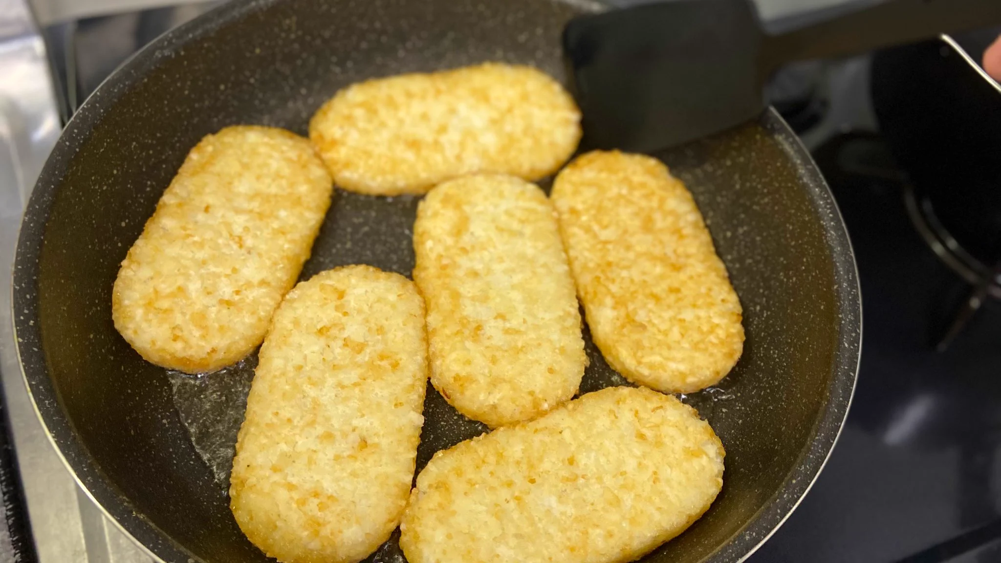 時間を短縮出来ちゃう？！冷凍のハッシュドポテトを楽に温める方法！