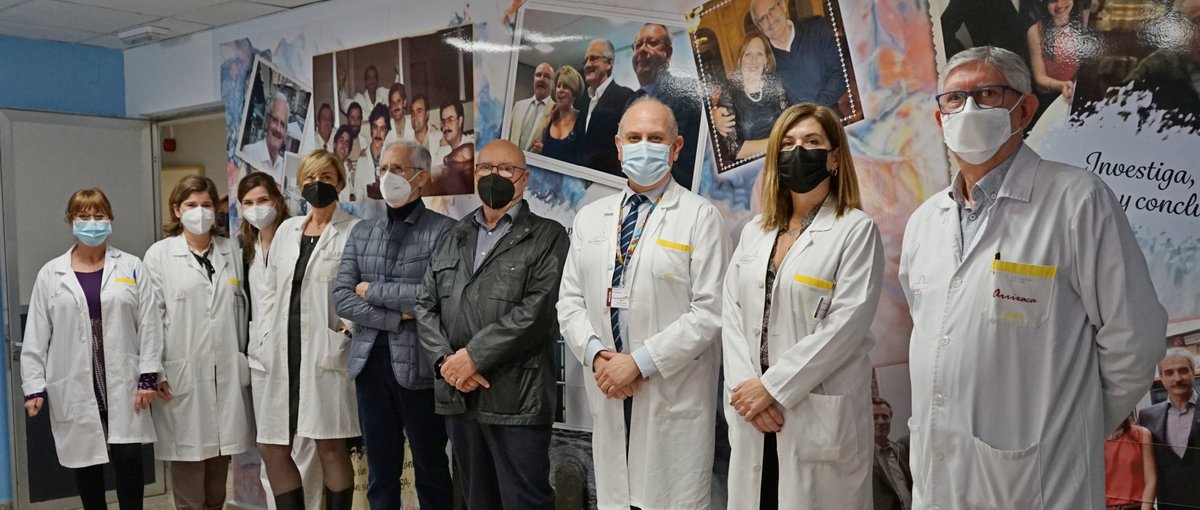 AreaUnoArrixaca's tweet photo. 📢Hoy se le ha rendido un pequeño homenaje a los radiólogos jubilados, Manuel Reus y José Lázaro Abellán. 
Dos salas del servicio de #Radiodiagnóstico del🏥 @AreaUnoArrixaca, llevarán sus nombres en agradecimiento a su gran labor profesional, referentes en #ecografía. ¡Gracias!👏 https://t.co/qbMbq9I4XT