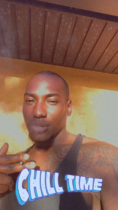 Relaxing with a J!! https://t.co/sMEGUQ6YgD<a href="/tag/photoshoot"class="tags"><span>#photoshoot</span></a><a href="/tag/mondaymotivation"class="tags"><span>#mondaymotivation</span></a><a href="/tag/christmas"class="tags"><span>#christmas</span></a><a href="/tag/chr"class="tags"><span>#chr</span></a>