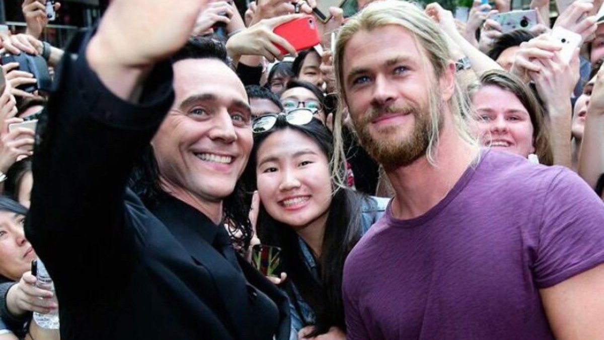 RT @hometoharryx: say aye if you want Thor and Loki to reunite again 

I’ll start: aye https://t.co/6yZRBlSAZL