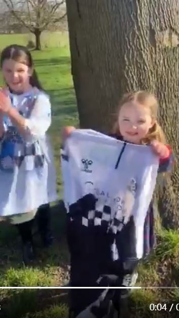 CovSport's tweet photo. ⚽ #GoParksPUSB WINNERS⚽ 

@Coventry_city couldn’t decide on one winner, so they have picked two!

The winning good luck messages came from students at... 

@StPatricksCov and @GoodShepherdCOV!

Congratulations both!🎉 We'll be in touch regarding the prize soon. 

#GoParks https://t.co/QGnwnOJ2tZ
