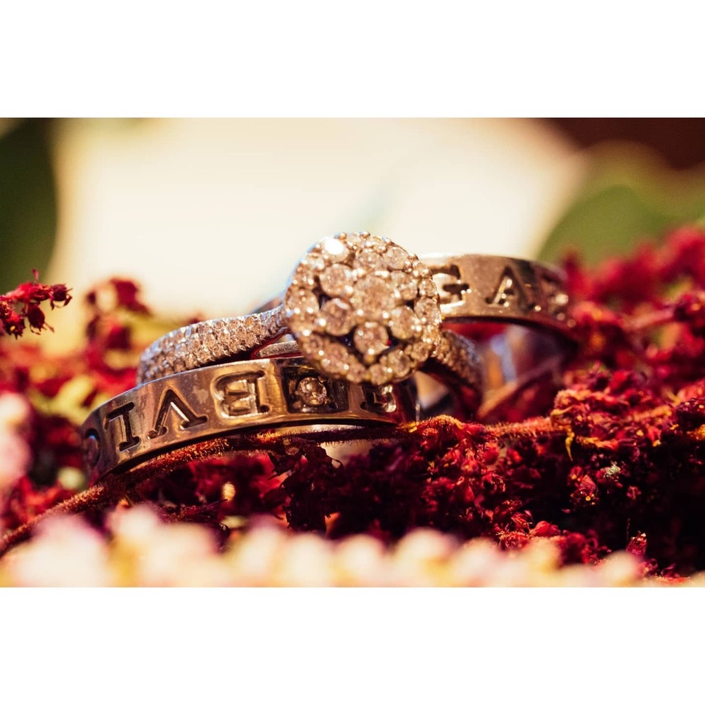 dalherring's tweet photo. I like to take ring shots while everyone is eating during the reception and there is a lull. I can get the rings, flowers, my macro lens and find a good spot to shoot.

#weddingphotographer #weddingday #weddingrings #marriage #brideandgroom #bride #newen… https://t.co/rMRZ03O6vg https://t.co/dUoAF0KCFc