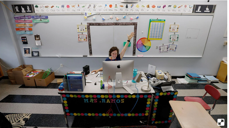 AmericanReading's tweet photo. Hybrid teaching requires educators to find tech tools that help facilitate instruction. 

Here's a teacher-approved list of tech tools! https://t.co/QbKVjBoCkr

💻SchoolPace Connect integrates with all LMSs! https://t.co/YayThWH4of https://t.co/tReGCHgtRL