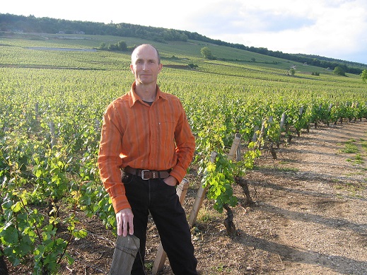 AnnaCaidan's tweet photo. MY #WINE #Story
Domaine Alain Jeanniard
Portrait of a Winemaker
I am in conversation with Alain Jeanniard owner and winemaker in the Burgundy region.https://t.co/9C4GIaECrn https://t.co/Fp0JMX2r8A