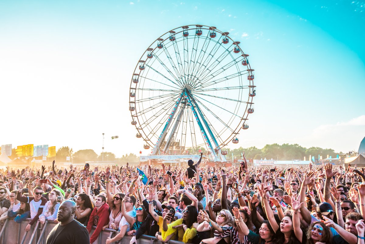 Parklifefest's tweet photo. Manchester sun is out ☀️

Who's Parklife ready? 🥳 https://t.co/8Dg4VXk1DI