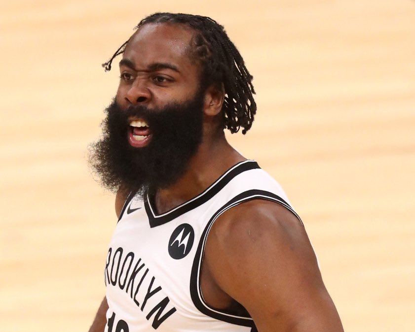 REPORT: James Harden and Devin Booker are named players of the month, via @ShamsCharania https://t.co/WMtmyg9hZH