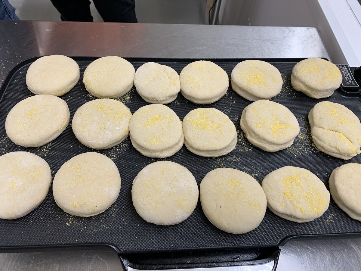 cchs_fcs's tweet photo. Last week we made sourdough starter, today we made sourdough English muffins 🤩 #CharlesCityExperience #ProStart https://t.co/Weuvz7ASWE