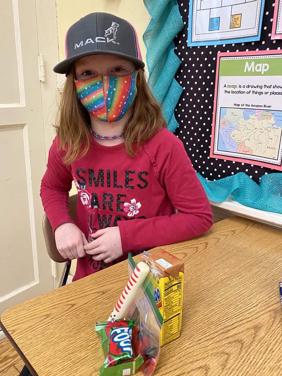 courtneyspecial's tweet image. We celebrated Dr. Seuss’ birthday by singing the birthday song, listening to his book, Happy Birthday to You, and eating a special snack. Best of all, everyone got to open a present for Dr.Seuss’ birthday. 🎉🎉🎉#specialeclass @EESPrincipal